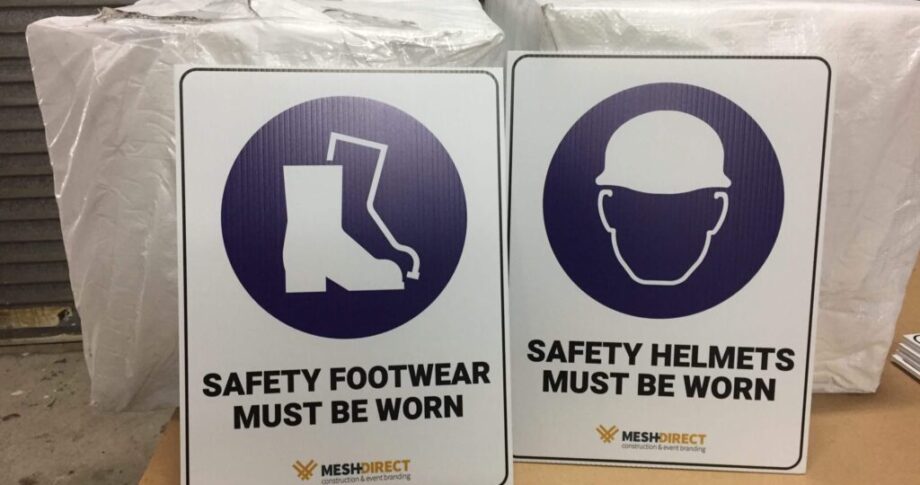 Construction site corflute safety sign