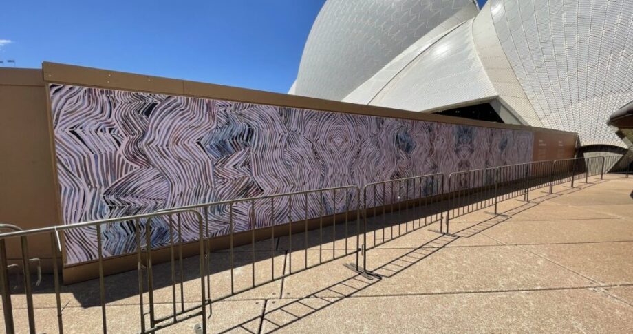 Banner Mesh at Sydney Opera House